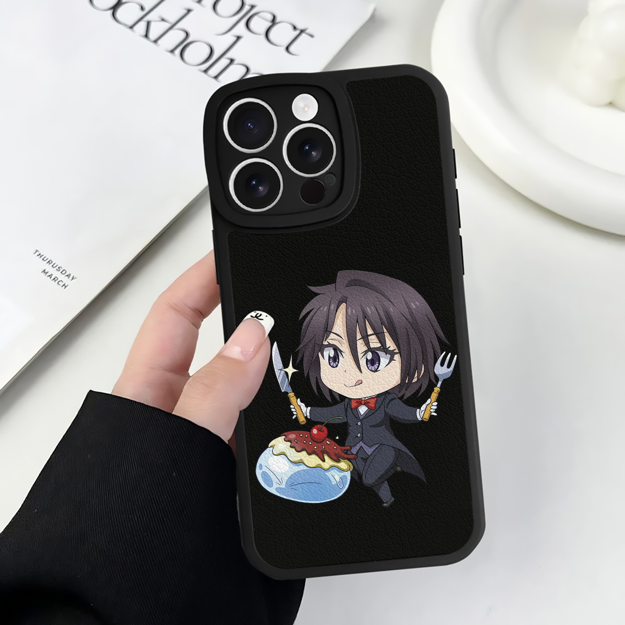 （画像用） 転スラ Regarding Reincarnated to Slime 【iPhone 16シリーズ対応】シリコンスマホケース（レザー調） 材質：シリコン
